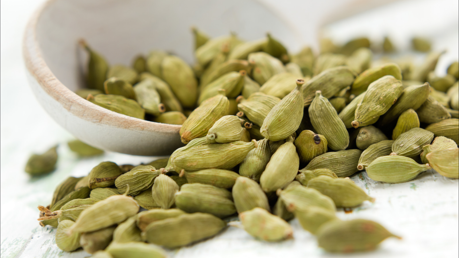 Premium Cardamom Spices